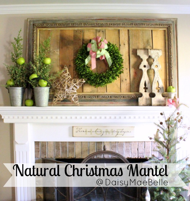 ... sure to check the end of this post for more Christmas Mantel Ideas